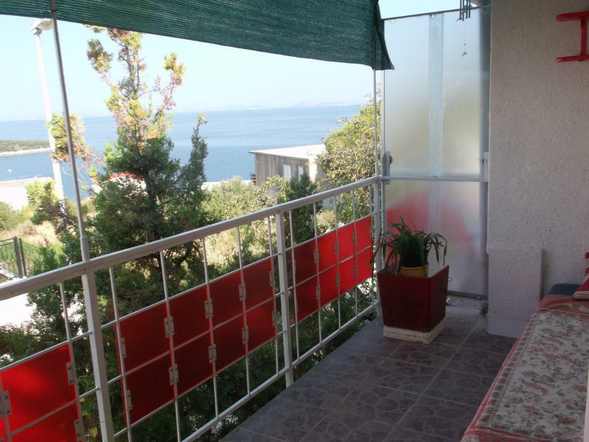 Apartmani Srecko Primosten Bagian luar foto